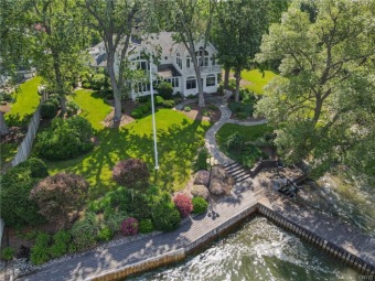 PRIVATE GATED WATERFRONT ESTATE - Lake Home For Sale in Skaneateles, New York