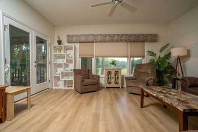 Come check out this well maintained 2bdrm fully furnished top - photo 14
