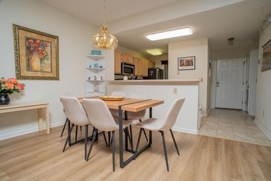 Come check out this well maintained 2bdrm fully furnished top - photo 26