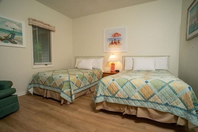 Come check out this well maintained 2bdrm fully furnished top - photo 34