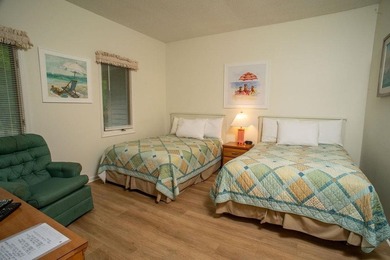 Come check out this well maintained 2bdrm fully furnished top - photo 39