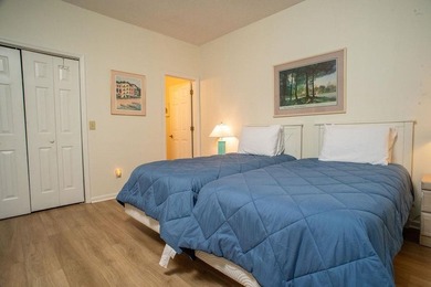 Come check out this well maintained 2bdrm fully furnished top - photo 45