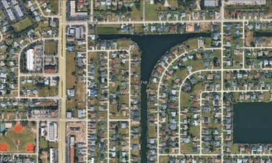 VERY NICE FRESH WATER LOT ** FAST GROWING AREA - photo 2