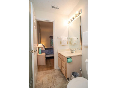 Come check out this well maintained 2bdrm fully furnished top - photo 55