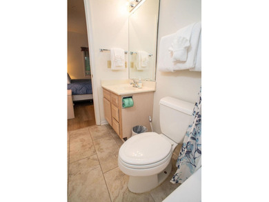 Come check out this well maintained 2bdrm fully furnished top - photo 56