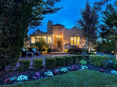 If You're Searching For A Home In Merrick, Check Out This 3 - photo 1