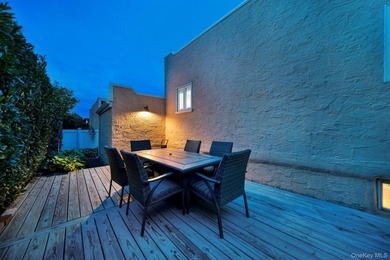 If You're Searching For A Home In Merrick, Check Out This 3 - photo 5