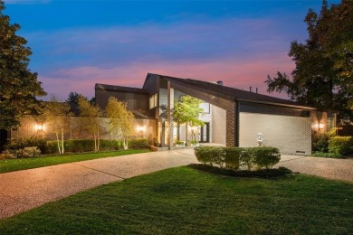 Lake Home For Sale in Dallas, Texas