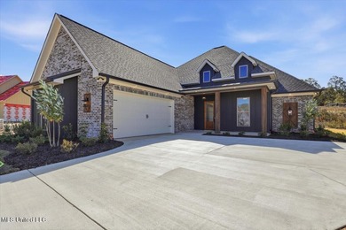 Ross Barnett Reservoir Home For Sale in Flowood Mississippi