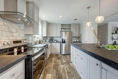 Lake Conroe Home For Sale in Willis Texas