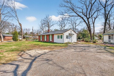 An investor's dream! Brick, ranch home located across the street - photo 3