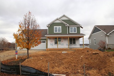 Chain O Lakes - Bluff Lake Home For Sale in Antioch Illinois