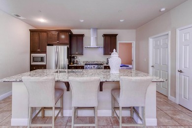 Elegant and sophisticated single-story home located on the golf - photo 13