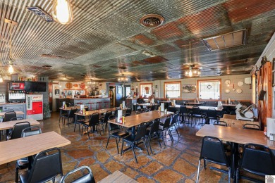 Here's your chance to own a thriving business location just 1.7 - photo 21