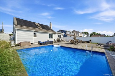 Welcome to this lovely two story Colonial in desirable - photo 22