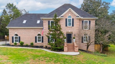 Fort Loudoun Lake Home Sale Pending in Knoxville Tennessee