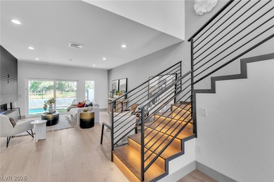 Stunning, fully renovated home in the prestigious Las Vegas - photo 36