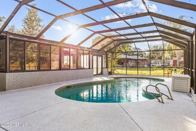 St. Johns River Home For Sale in Fleming Island Florida