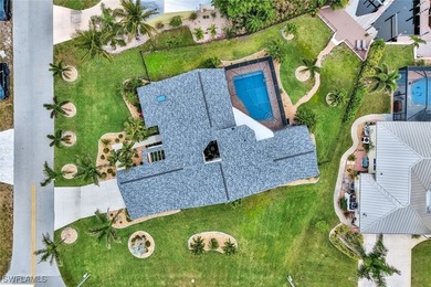 Welcome to your dream home! Perfectly situated on a prime corner - photo 42
