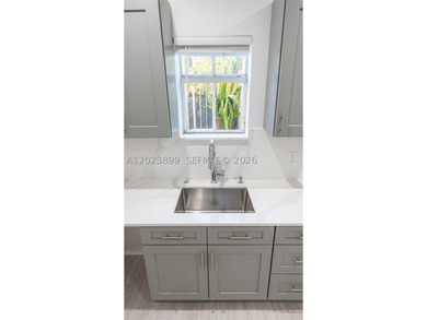 PARKEDGE - Fully Renovated 6 UNIT South Beach Multifamily - photo 8