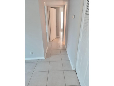 For Sale -1 bedroom 1bath- Large- first floor condo-Renovated ! - photo 15