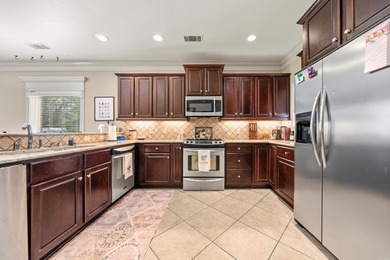 Find your dream lakeside retreat in this 2 bedroom, 2.5 bath - photo 18