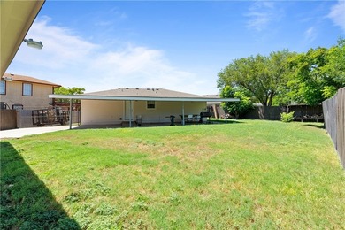 Welcome to your next chapter in this charming 3-bedroom - photo 18