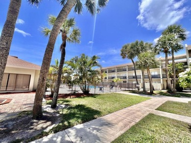 For Sale -1 bedroom 1bath- Large- first floor condo-Renovated ! - photo 19
