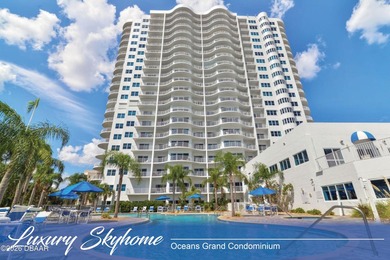 A LEGACY CONDOMINIUM OF RARE SCALE AND PEDIGREE, AVAILABLE ONCE - photo 1