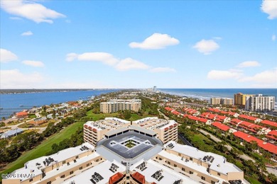 A LEGACY CONDOMINIUM OF RARE SCALE AND PEDIGREE, AVAILABLE ONCE - photo 8