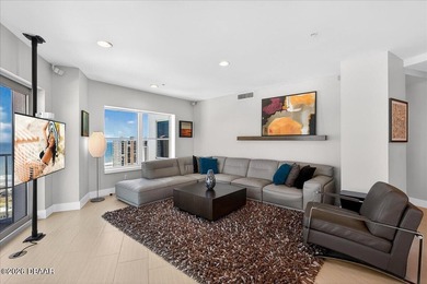 A LEGACY CONDOMINIUM OF RARE SCALE AND PEDIGREE, AVAILABLE ONCE - photo 10