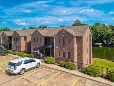 Find your dream lakeside retreat in this 2 bedroom, 2.5 bath - photo 49