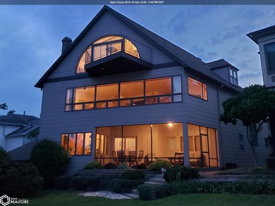 Mississippi River - Des Moines County Home For Sale in Burlington Iowa