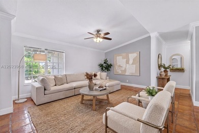 Beautifully maintained 4 Bedroom, 2.5 Bath home in a prime Miami - photo 6