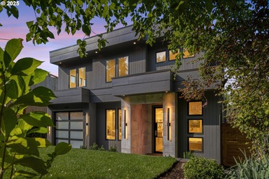 Lake Oswego Home For Sale in Lakeoswego Oregon