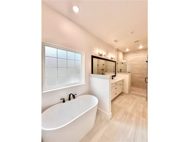 Stunning new construction home on a wooded cul-de-sac sewer lot! - photo 23