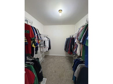 Well-maintained 4-bedroom, 2.1-bath home on a generously sized - photo 23