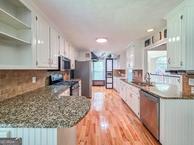 Lake Home Living -- Without the Million-Dollar Price Tag! - photo 35