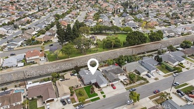 This one is a rare find, so you better act fast! 2,000 sq. ft - photo 38