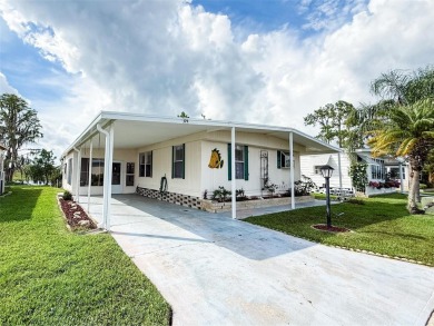 Lake Home For Sale in Clermont, Florida