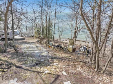 Exceptional opportunity to own a piece of the Bay! This premier - photo 11