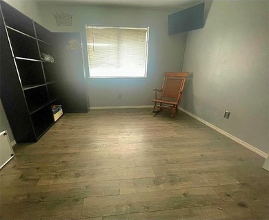 Seller is looking at all offers. Investors - great opportunity- - photo 13
