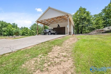 Welcome to this spacious 3-bedroom, 3-bath home situated on 3.67 - photo 15