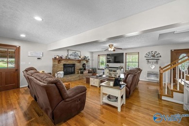 Welcome to this spacious 3-bedroom, 3-bath home situated on 3.67 - photo 20