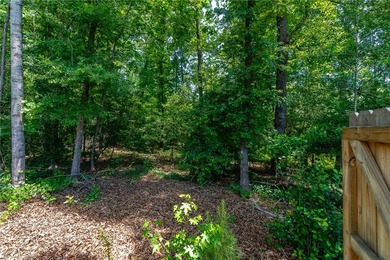 Welcome to this beautifully maintained Hunter Quinn - photo 32