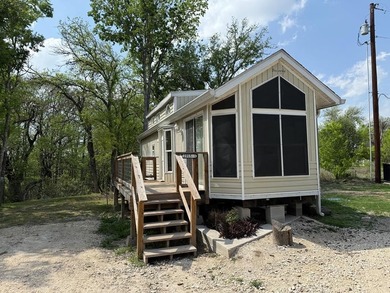 Turn key rental property on the Guadalupe River priced below tax - photo 3