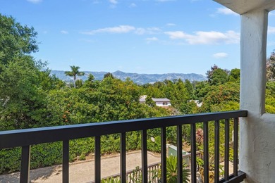 Ideally positioned just moments from Butterfly Beach, the Music - photo 13
