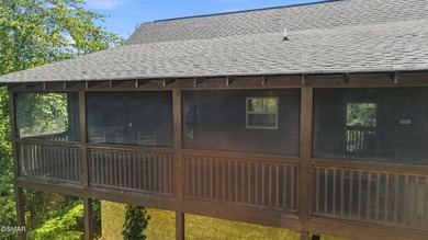 WOW FACTOR! TURNKEY INVESTMENT OPPORTUNITY! Conveniently located - photo 22