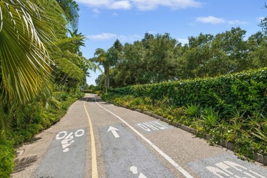 Ideally positioned just moments from Butterfly Beach, the Music - photo 22