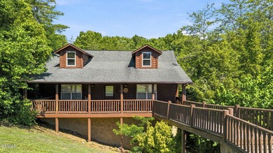 WOW FACTOR! TURNKEY INVESTMENT OPPORTUNITY! Conveniently located - photo 23